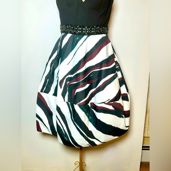 NWT Maslavi Jovani A-Line Black Striped Cocktail Dress, Beaded Waist & Pockets 4 - Picture 5 of 16